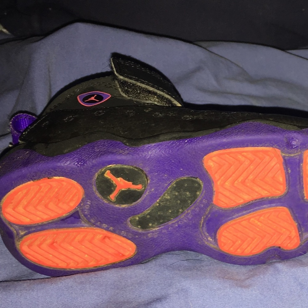 Used - Picture 3 of 6